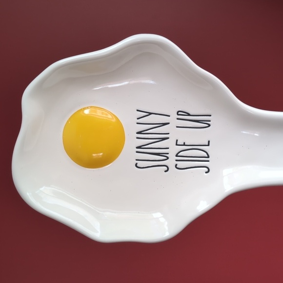 Rae Dunn SUNNY SIDE UP Spoon Rest 🍳 - Picture 3 of 4